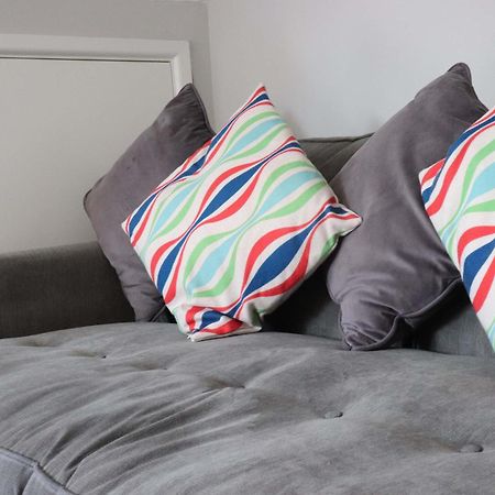 Wester-Moor Comfy Modern House In Barnstaple By Staystay Com Exterior photo